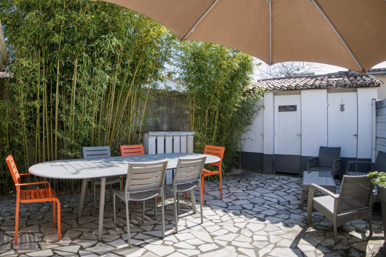 Vakantiehuis La Grande Maison Au Coeur Du Village De En Re La Flotte